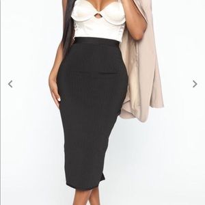 White midi skirt